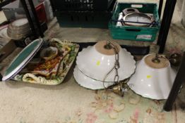A SELECTION OF ASSORTED CERAMICS TO INCLUDE CONTINENTAL STYLE LAMPSHADES, TWIN HANDLED TRAY ETC