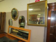 A COLLECTION OF FIVE ASSORTED WALL MIRRORS TO INC AN ETCHED EXAMPLE (5)