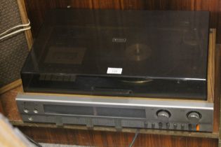 A SANYO GXT 4444 STEREO SYSTEM AND SPEAKERS (UNCHECKED)