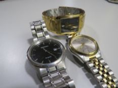 THREE GENTS WRISTWATCHES COMPRISING AN ACCURIST DIAMOND, A SEKONDA 50M AND A CITIZEN WR100