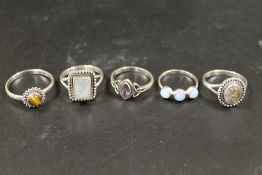 A COLLECTION OF FIVE 925 SILVER GEMSTONE DRESS RINGS TO INC TIGERS EYE, AMETHYST, OPAL ETC