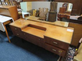 A MID CENTURY TEAK DRESSING TABLE W-77 CM