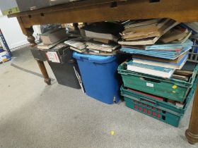 A LARGE QUANTITY OF BOOKS AND EPHEMERA RELATING TO VINTAGE RADIO / COMMUNICATIONS ETC (TRAYS NOT