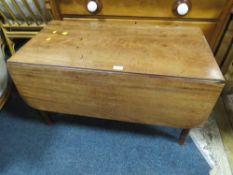 AN ANTIQUE MAHOGANY PEMBROKE TABLE ON REDUCED LEGS A/F