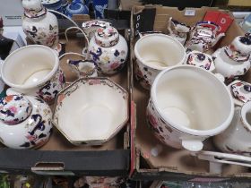 TWO TRAYS OF MASONS MANDALAY TO INCLUDE VASES AND A LAMP BASE