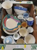 A TRAY OF ASSORTED CERAMICS TO INCLUDE WEDGWOOD AND ROSENTHAL ETC