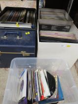 A GOOD QUANTITY OF LP RECORDS AND 7" SINGLES TO INCLUDE , THE FOUR TOPS, FRANK SINATRA ETC