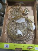 A TRAY OF CRYSTAL STYLE CHANDELIER PIECES
