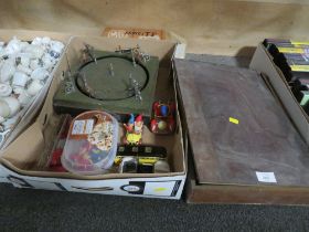 A VINTAGE FRENCH STYLE CAROUSEL STYLE RACING GAME TOGETHER WITH A VINTAGE BOX OF MECCANO