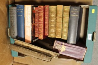 A TRAY OF VINTAGE AND ANTIQUARIAN BOOKS