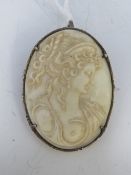 A VICTORIAN SILVER MOUNTED OVAL SHELL CAMEO BROOCH, 4 X 3 CM