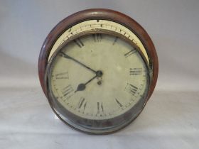 A 19TH CENTURY MAHOGANY CIRCULAR WALL CLOCK WITH SINGLE FUSEE MOVEMENT, Dial Dia. 12" A/F