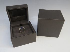 A BOXED GUCCI 18CT WHITE GOLD GEMSET RING, approximately 8 g, ring size N ½