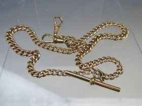 A HALLMARKED 9CT GOLD FOB / POCKET WATCH CHAIN, stamped 375 to links, t-bar and clasps, overall L