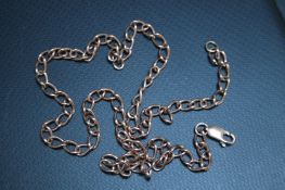 A HALLMARKED 9 CARAT ROSE GOLD CHAIN, approx weight 19.8g, L 52 cm