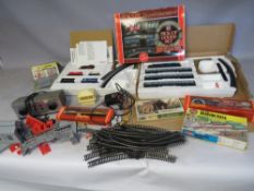 THREE BOXED HORNBY '00' GAUGE TRAIN SETS TO INCLUDE DIESEL INTERCITY SET WITH THREE CARRIAGES,