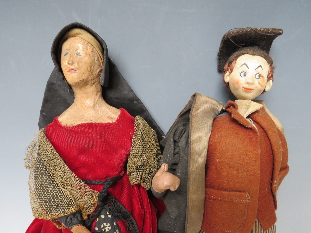 A COLLECTION OF FOUR ANTIQUE COLLECTORS DOLLS, to include a wax faced example, tallest H 34 cm (4) - Image 5 of 9