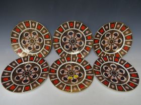 SIX ROYAL CROWN DERBY IMARI PATTERN PLATES, pattern no. 1128, Dia 17 cm