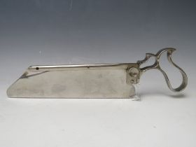 A 19TH CENTURY STAINLESS STEEL SURGEONS SAW - DOWN BROTHERS LONDON, L 34 cm