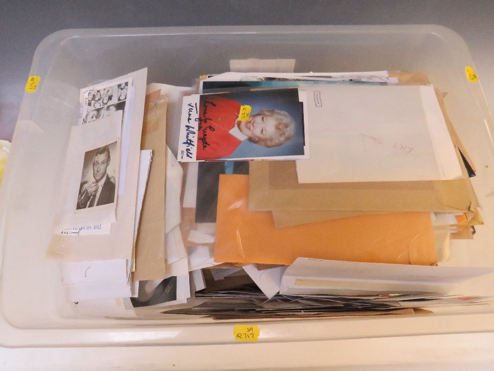 A TRAY OF AUTOGRAPHS AND PHOTOGRAPHS, LETTERS, CARD AND PAPER OF MAINLY FILM, THEATRE AND TELEVISION