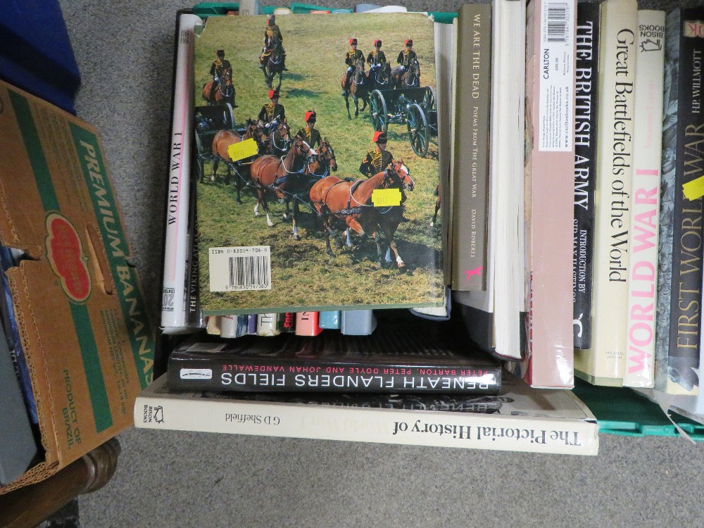 LARGE QUANTITY OF ASSORTED BOOKS OVER SEVEN TRAYS TO INCLUDE MANY MILITARY EXAMPLES - Image 5 of 5