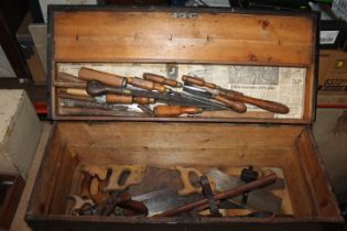 A CARPENTERS TOOL CHEST AND CONTENTS