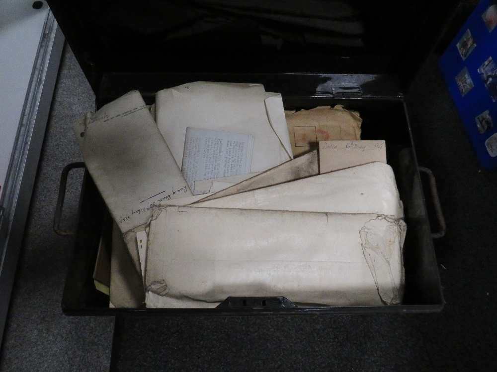 AN OLD DEED BOX CONTAINING EPHEMERA - Image 2 of 2