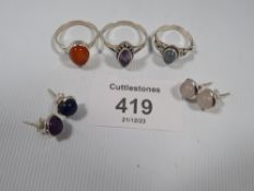 A COLLECTION OF VINTAGE 925 SILVER RINGS TO INCLUDE AMBER, OPAL, AMETHYST ETC