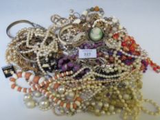 A QUANTITY OF ASSORTED COSTUME JEWELLERY, NECKLACES, BEADS ETC
