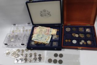 A COLLECTION OF VARIOUS COINS AND BANKNOTES