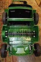 A JOHN DEERE ELECTRIC SCARIFIER