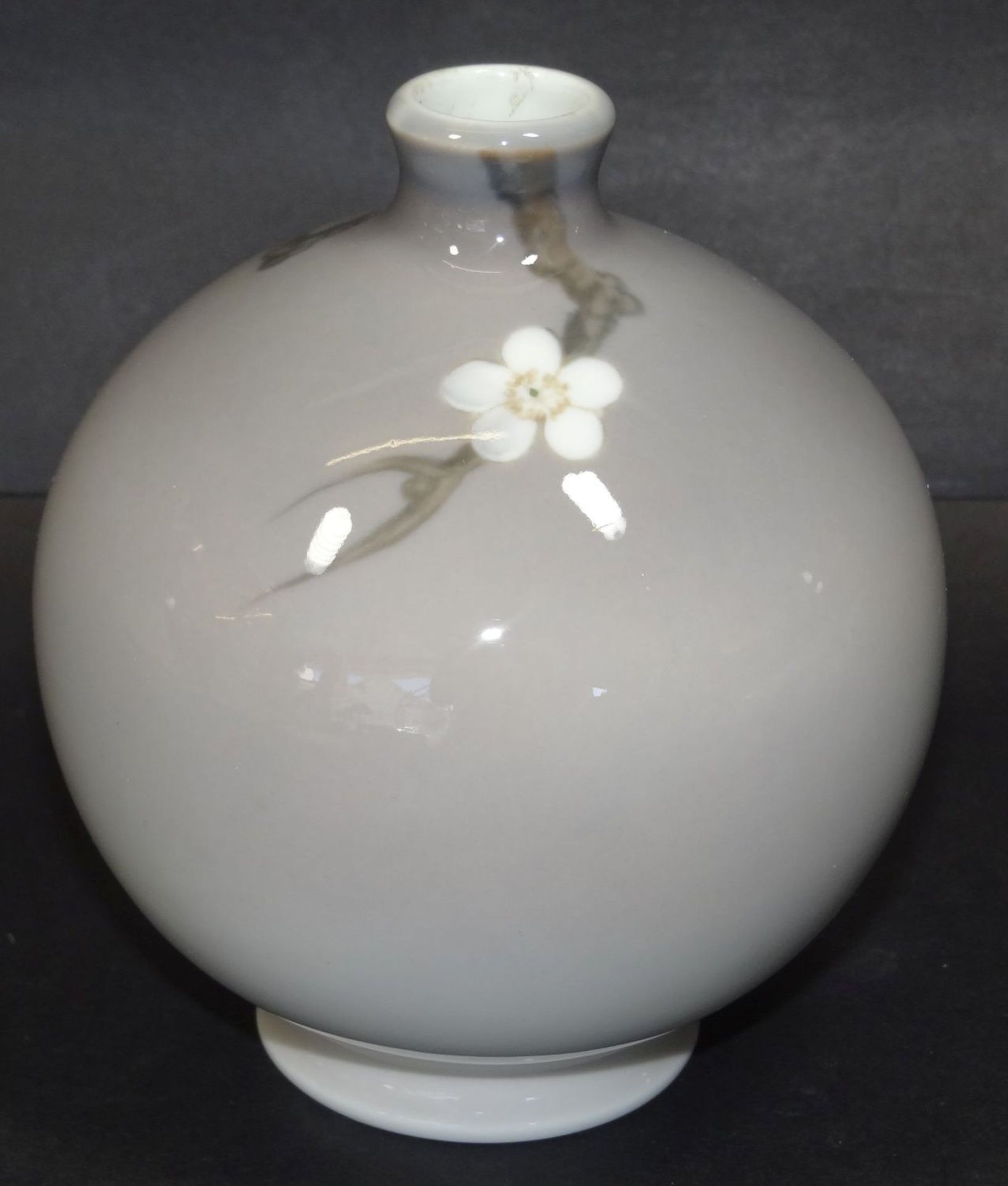 Vase, Bing & Gröndahl, mit Zweigdekor, H-11 cm - Bild 3 aus 4