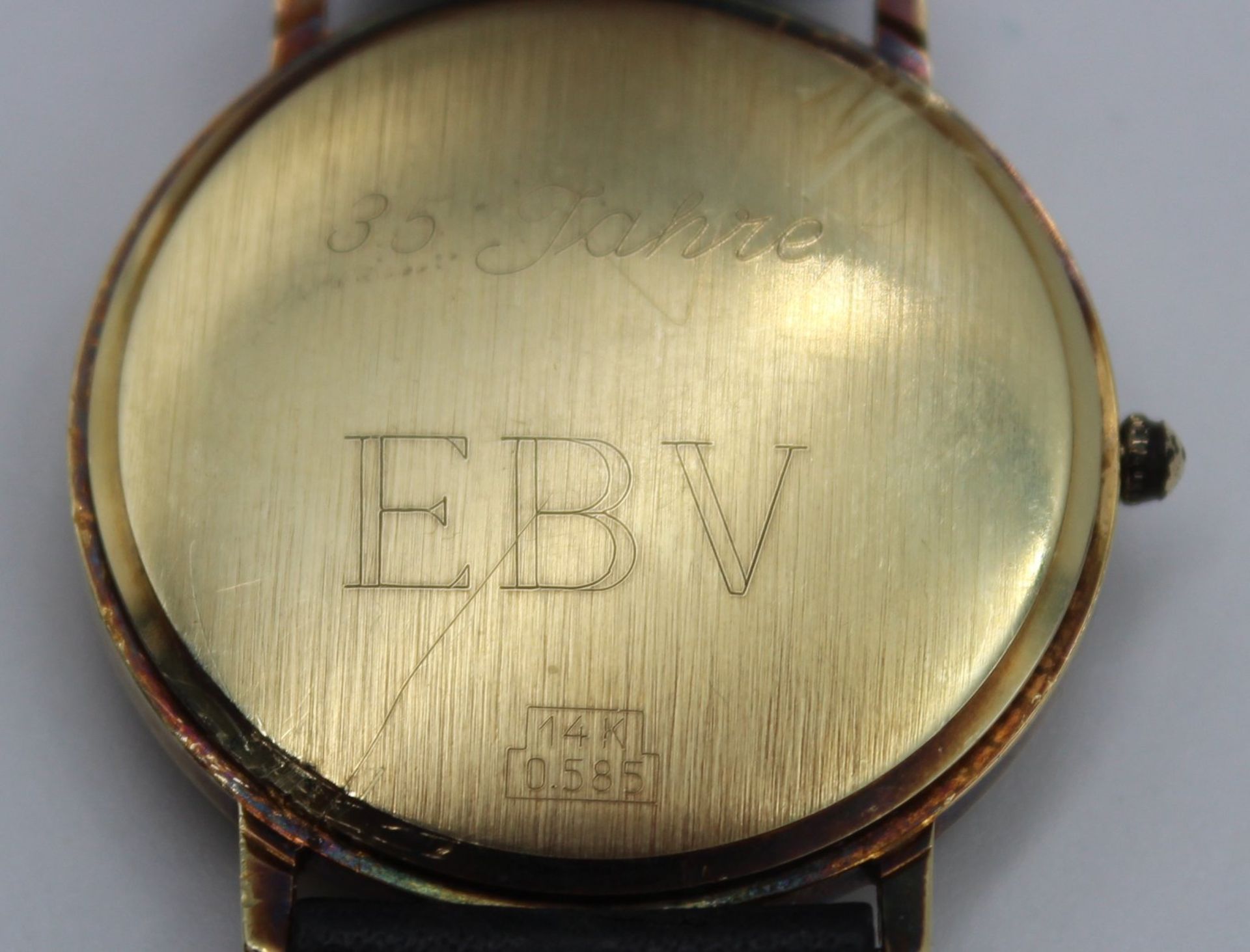 Herrenarmbanduhr, EBV, 585er Goldgehäuse, Quartzwerk, verso Gravur "35 Jahre EBV", D-3,2cm. - Bild 4 aus 6