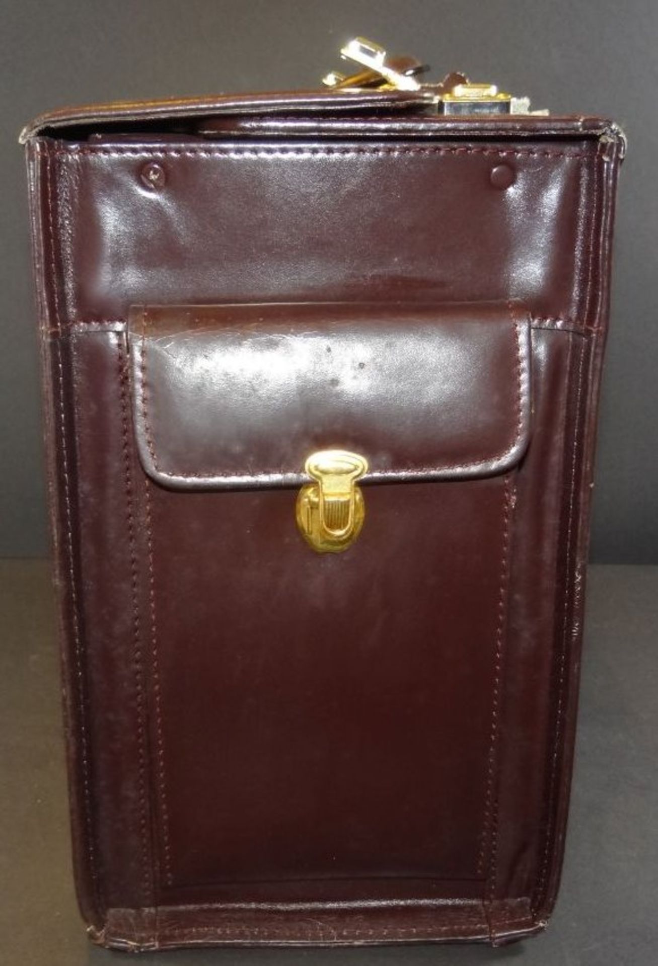 Akten? Koffer, echt Leder, mit Nummernschloss, 35x45 cm, T-21 cm - Bild 4 aus 8