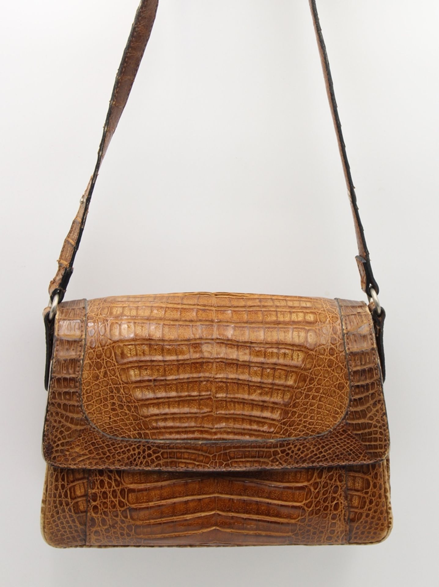 Damenhandtasche, Krokoleder, älter, Tragespuren, 20 x 26cm.