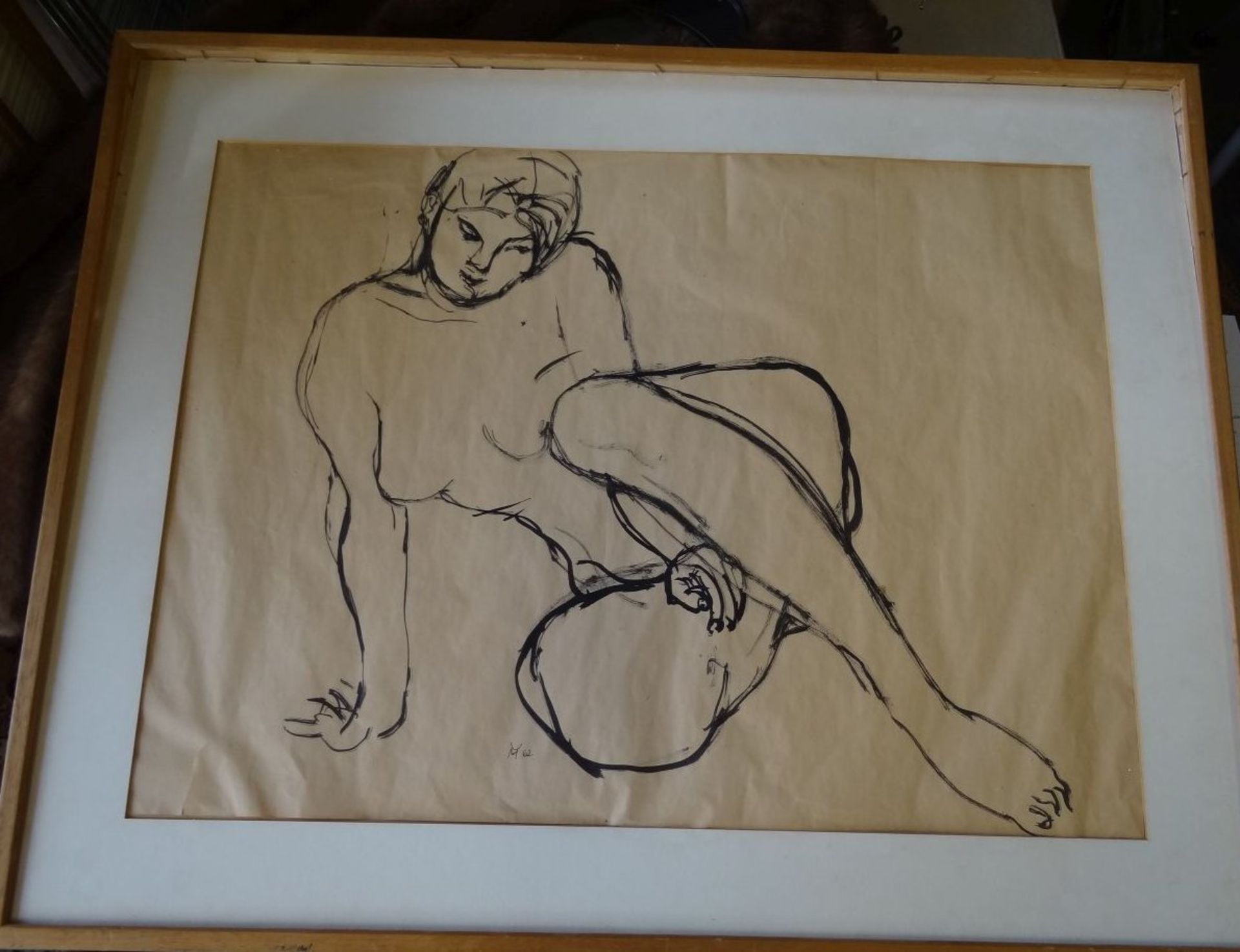 VM, 1962 "sitzende Nackte" Tuschezeichnung, gerahmt, RG 65x843 cm, Blatt leicht gewellt und kurzer