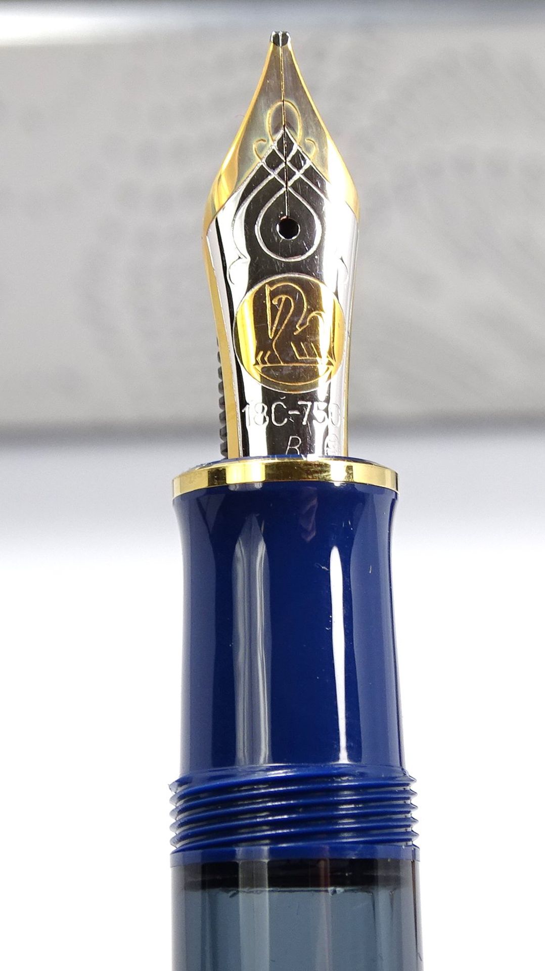 Pelikan Füller, Special Edition Expo 2000 "Technology 2000", Goldfeder 18C (750), mit 925er Silber  - Bild 10 aus 11