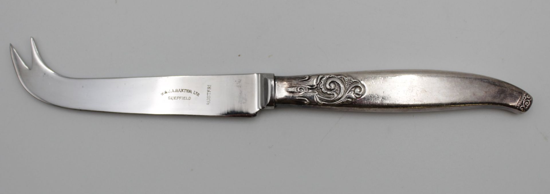 Käsemesser, 830er Silbergriff, ca. L-20,7cm.