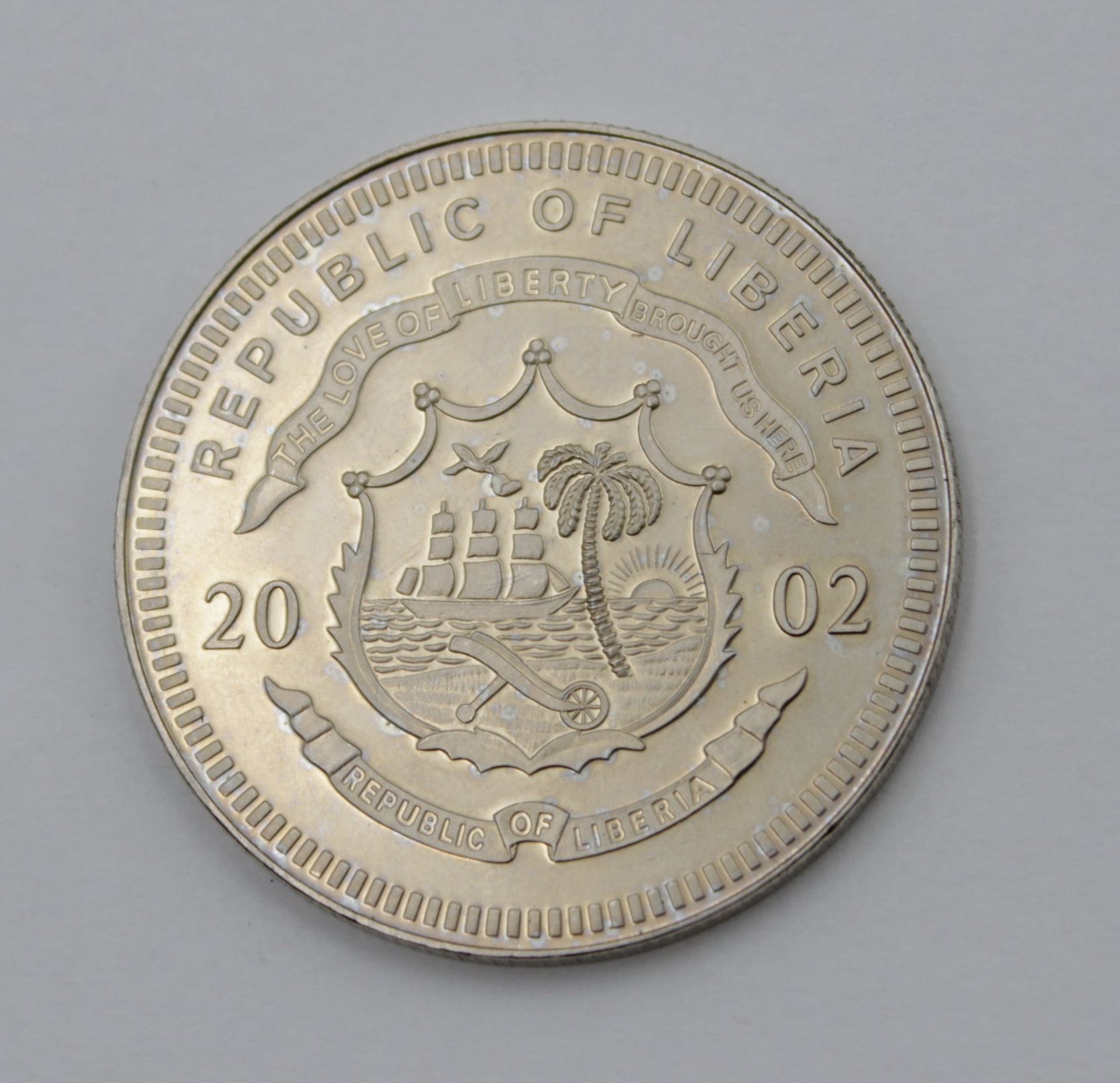 Five Dollar Liberia, 2002, 28,5gr., kein Silber!, D-4cm.