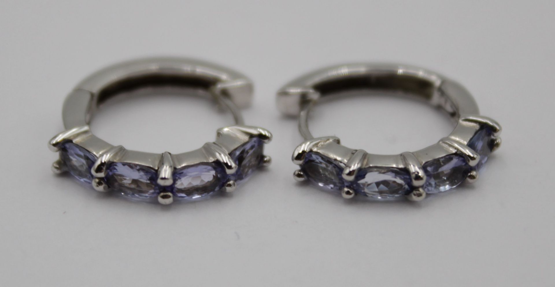 Paar Ohrhänger, 925er Silber, Tansanite, zus. 3,5gr., ca. D-2cm.