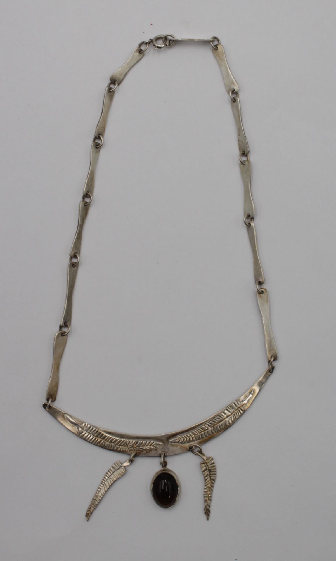 Collier, 925r Silber, mit wohl Topas?, 19,4gr., ca. L-38cm.