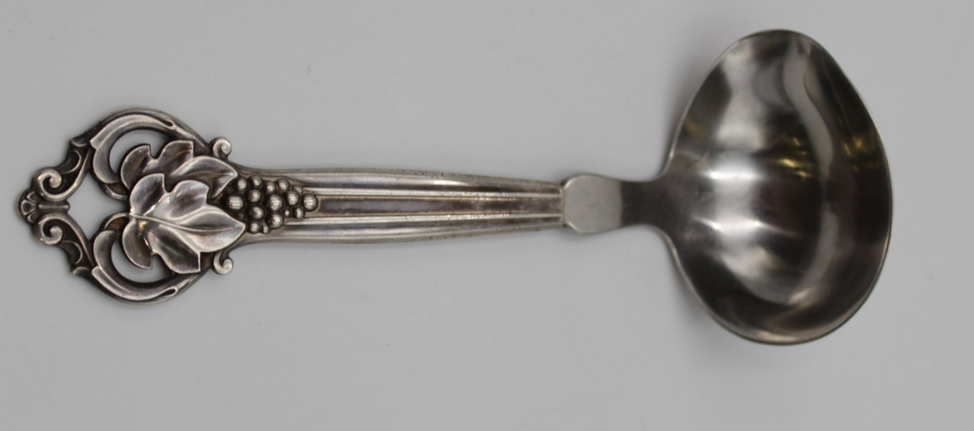 Saucenkelle, Silbergriff, Cohr Dänemark 1950, ca. L-18cm.