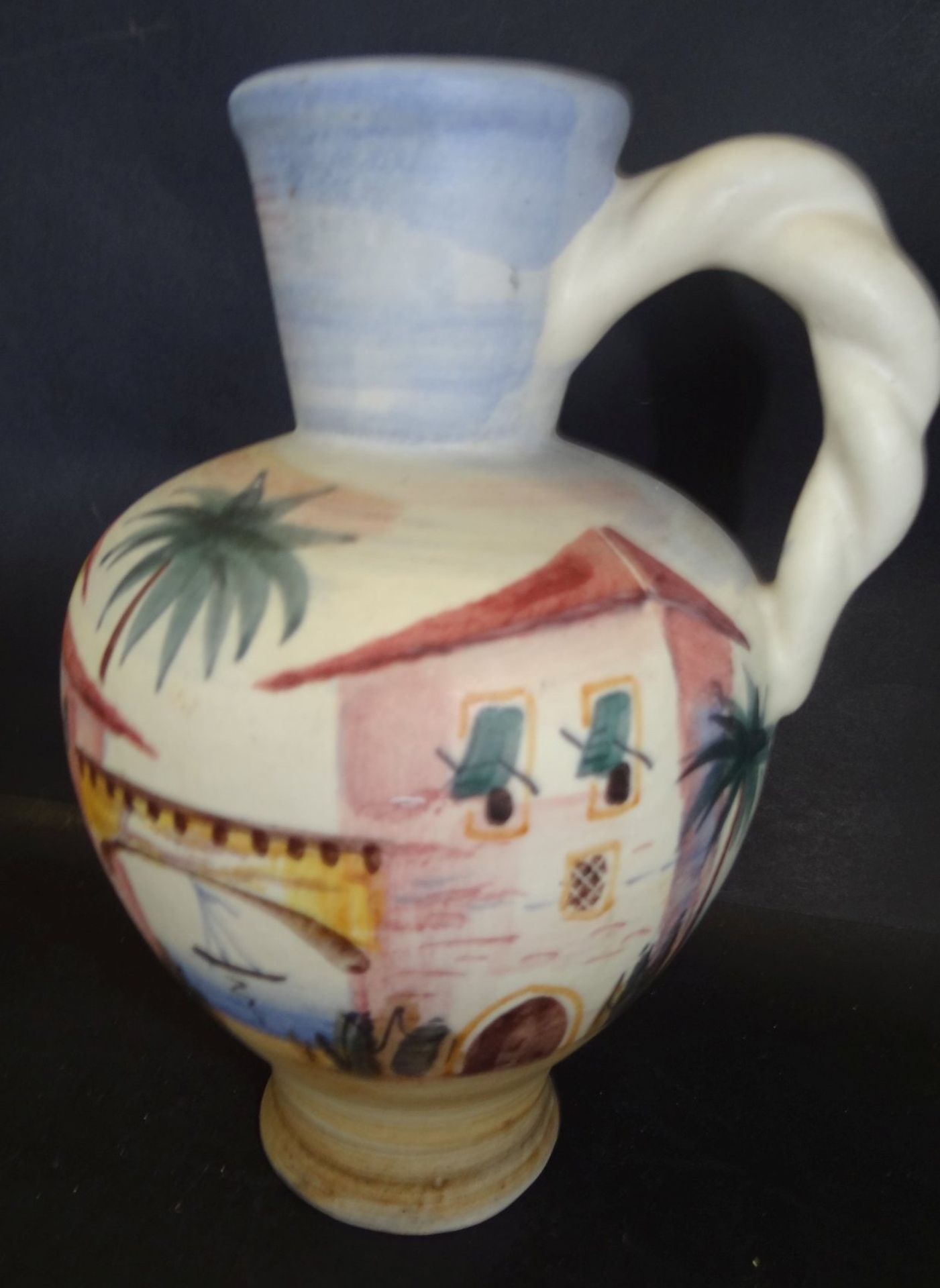 handbemalte Henkelvase, signiert "Jawe&Rimini", H-22 cm - Bild 2 aus 4