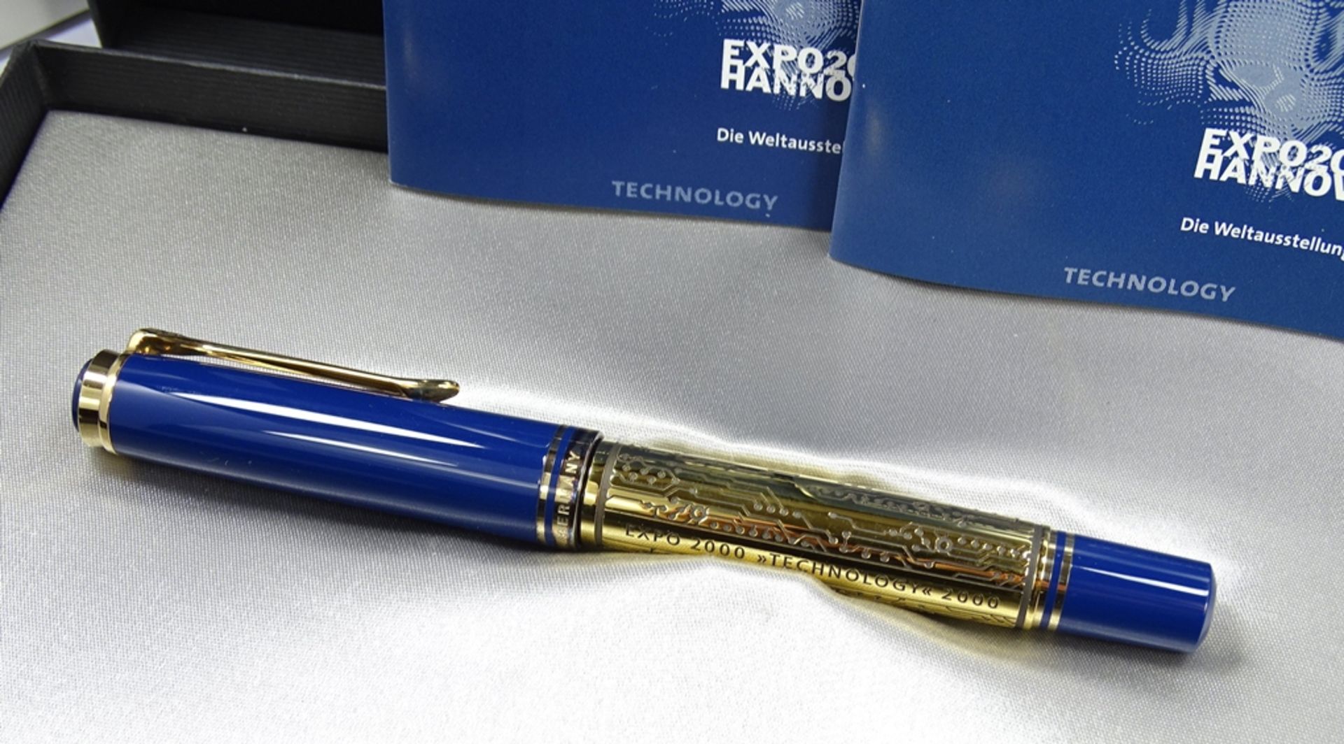 Pelikan Füller, Special Edition Expo 2000 "Technology 2000", Goldfeder 18C (750), mit 925er Silber  - Bild 2 aus 11