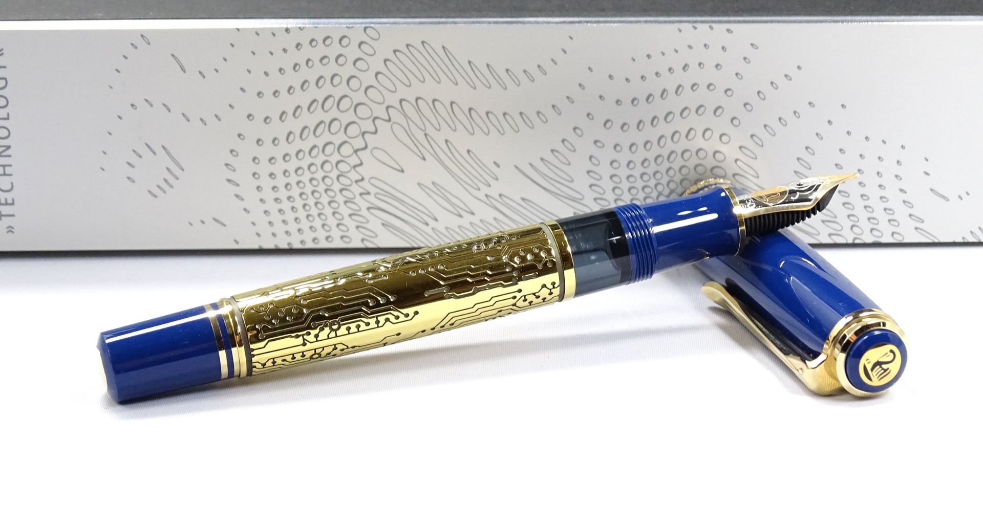 Pelikan Füller, Special Edition Expo 2000 "Technology 2000", Goldfeder 18C (750), mit 925er Silber  - Bild 9 aus 11