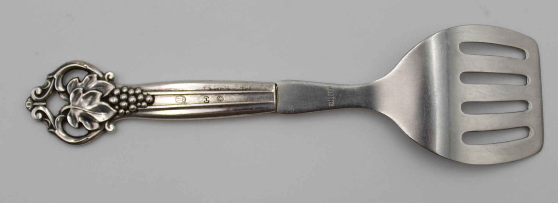 Heber, Silbergriff, Dänemark 1943, L-15,7cm - Bild 2 aus 3