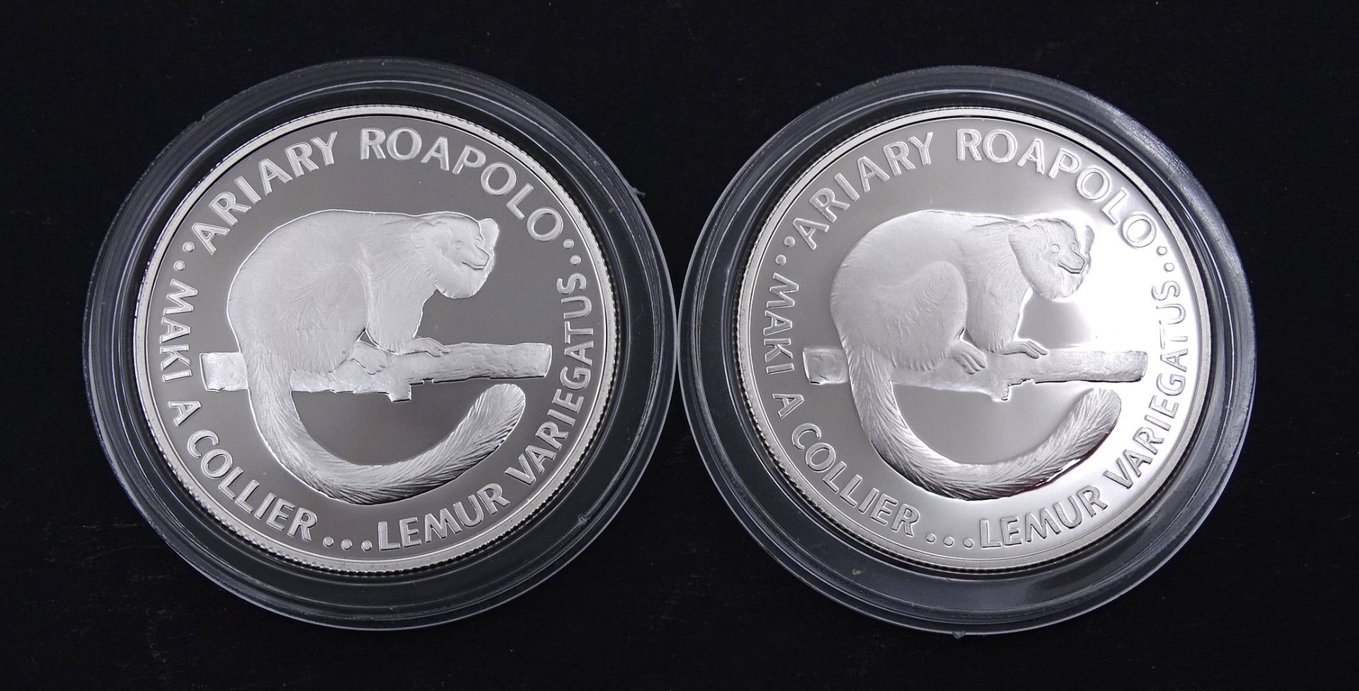 2x 20 Ariary 1988 Malagasy, Silber 0.925, zus. 38,6g., gekapselt