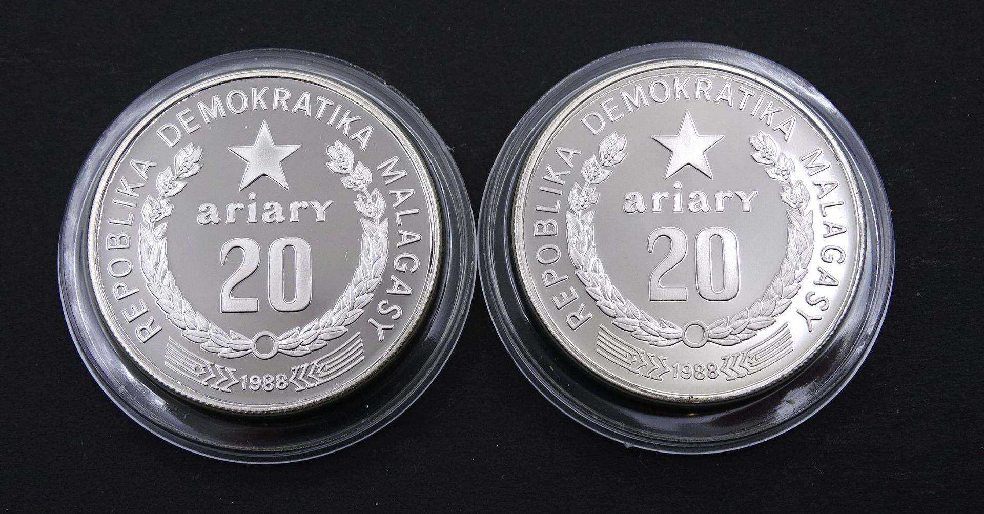 2x 20 Ariary 1988 Malagasy, Silber 0.925, zus. 38,6g., gekapselt - Bild 2 aus 2