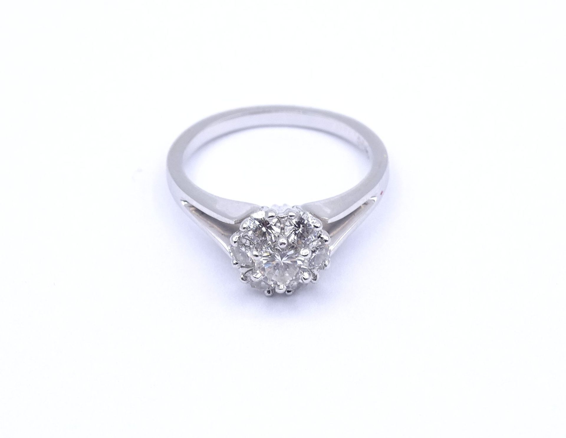 Brillant Ring , WG 750/000, Blütenform, 7 Brillanten zus.ca. 0,90ct., mittig 0,30ct., 4,1g., RG 51 - Bild 3 aus 6