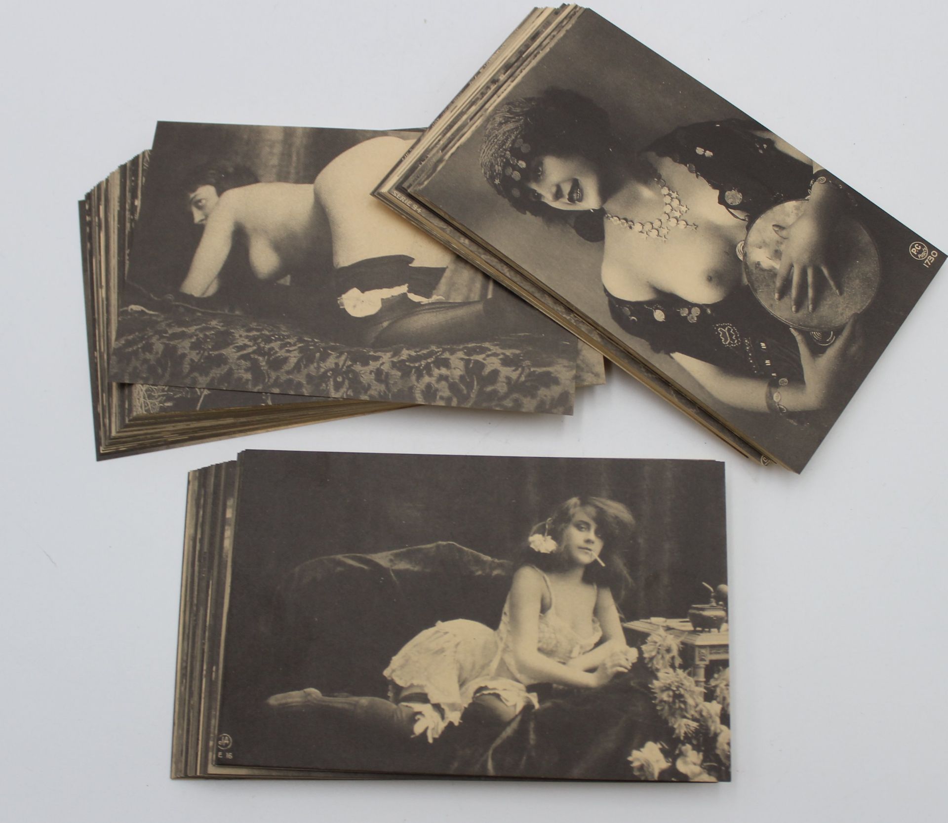 mehr als 100 Postkarten-Nachdrucke, Erotika - Image 2 of 4